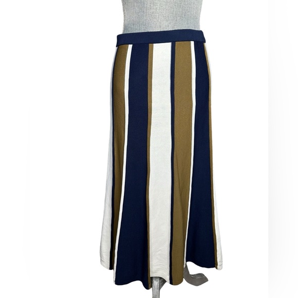 J.Crew Acorn Navy Stripe Pull-On Skirt Size Small New Without Tags - Picture 2 of 10